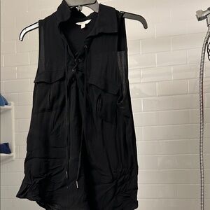 Candie's Black Textured Top